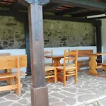 بيت ضيافة Rifugio Malga Grasia *