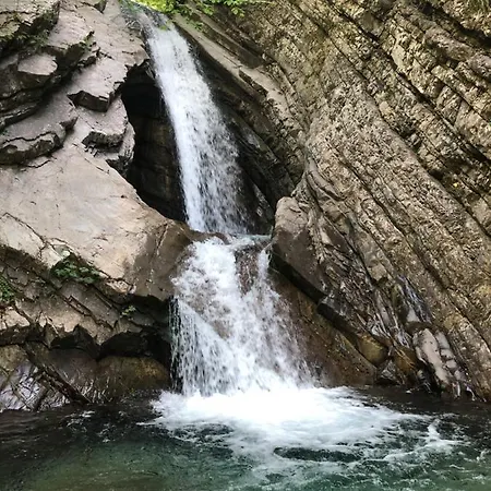 Rifugio Malga Grasia בית הארחה Caprizi